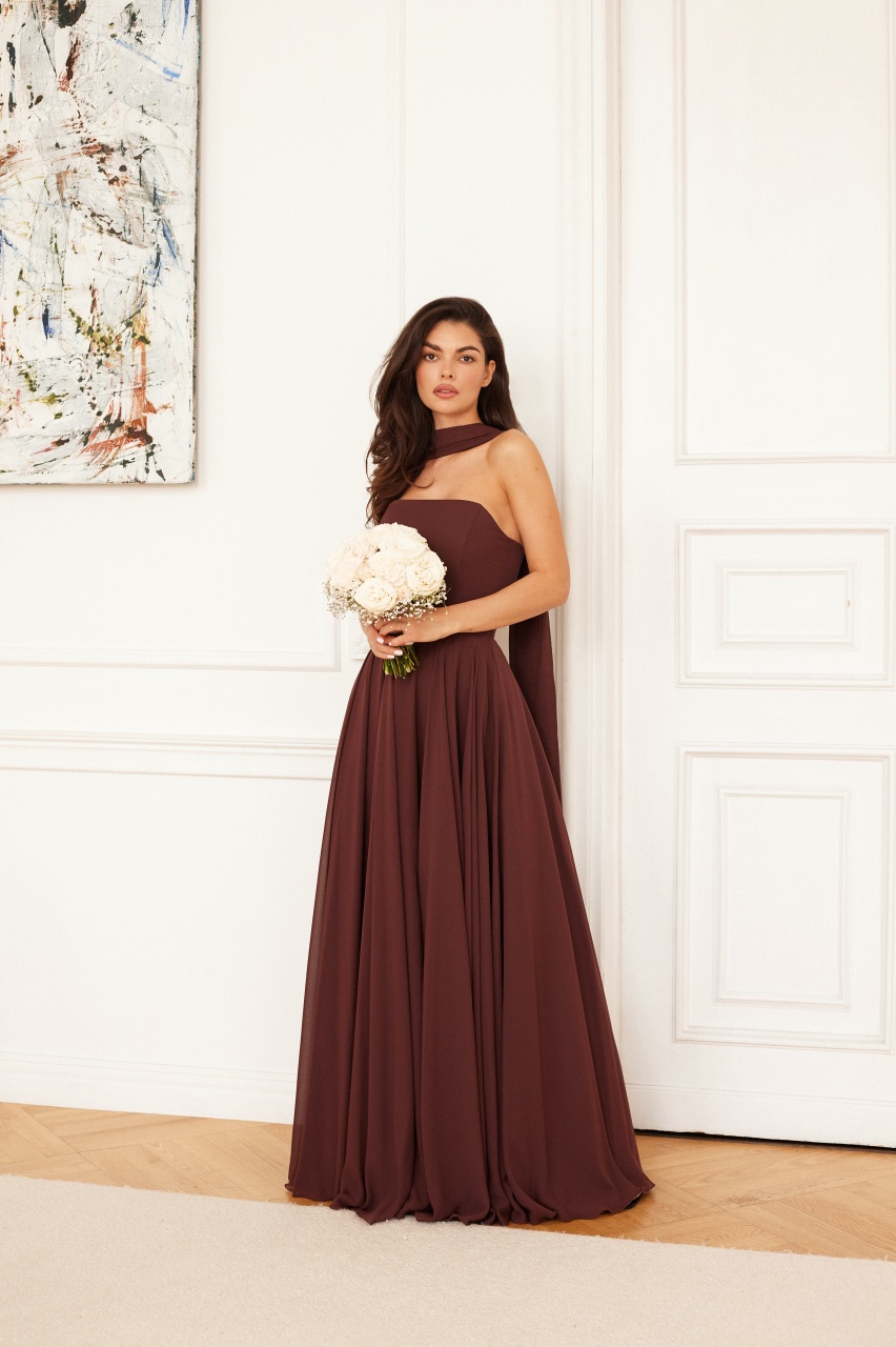 szeroki SZAL - szyfonowy szal, idealny dodatek do sukienki w kolorze czekolady - Cocktail Shock zdjęcie 2