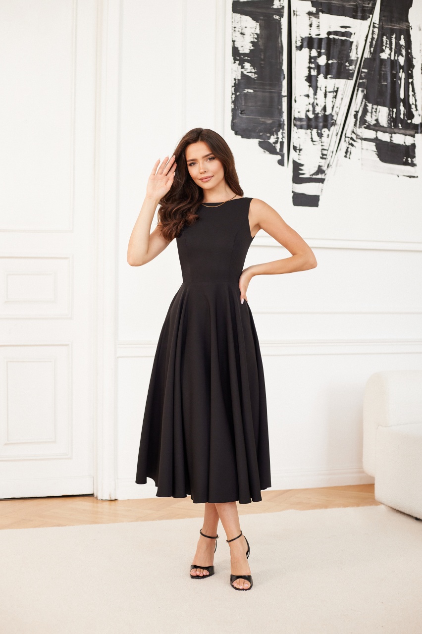 PROMISE - rozkloszowana sukienka midi z V na plecach - Cocktail Shock zdjęcie 2