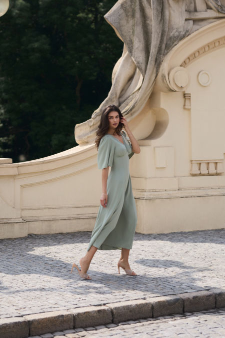 VALENTINA - sukienka uszyta z wiskozy