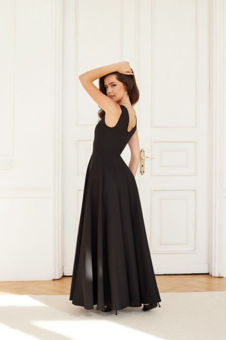 MISSY - klasyczna sukienka w kolorze czarnym