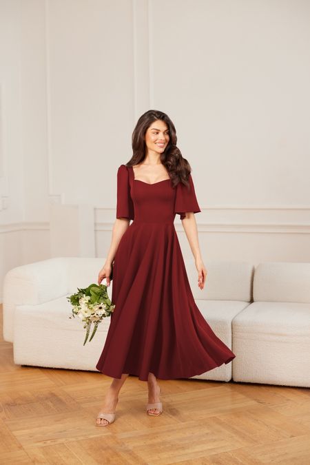 MADELINE - delikatna sukienka midi z delikatnym rękawkiem