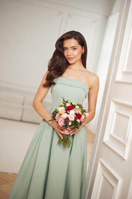 OCTAVIA - sukienka z zakładką o długości midi