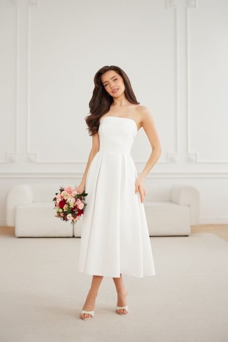 OCTAVIA - sukienka z zakładką o długości midi na ślub